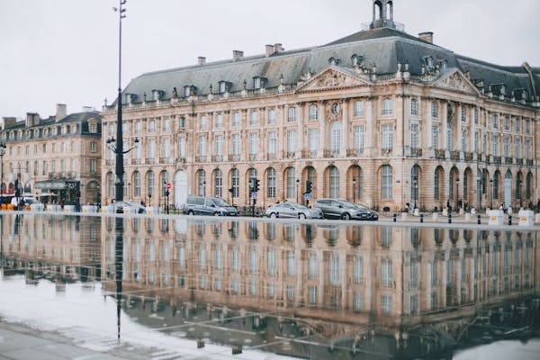 Quiz su Bordeaux, Francia: Quanto conosci questa città del vino?